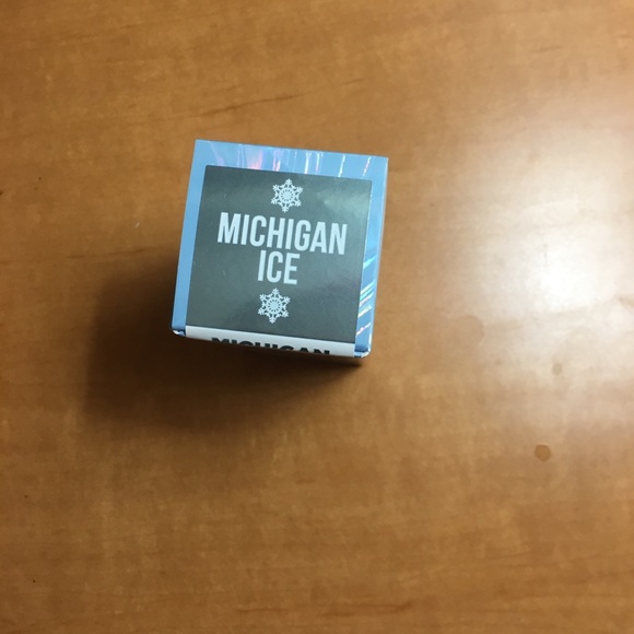 Michigan Ice Liquid Frost Jeffree Star - Picture 2 of 5